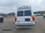 ✅ 2012 Ford Econoline Cargo Commercial • VIN: 1FDSS3EL1CDB10281 • Lot: 41410176. Wystawiony na IAAI z przebiegiem 590 744 mil. Bezpłatny archiwum sprzedaży aukcyjnych z USA i szczegółowy raport historii pojazdu na DreamBid. Zdjęcie 16.