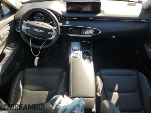 ✅ 2022 Genesis GV70 2.5T • VIN: KMUMADTB3NU051279 • Lot: 85361555. Listed on Copart with 59,697 mi. Free auction sales archive from the USA and detailed vehicle history report at DreamBid. Image 8.