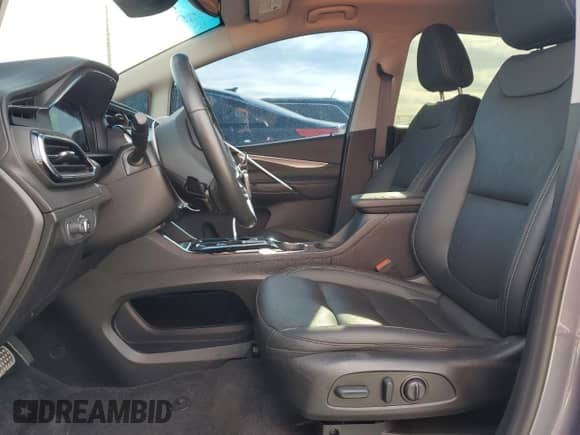 2022 Chevrolet Bolt EV 2LT z VIN 1G1FX6S09N4129708, wystawiony jako Copart lot #38901534 z przebiegiem 19 660 mil mil oraz . Historia ofert i sprzedaży dostępna na DreamBid. Obrazek 7.