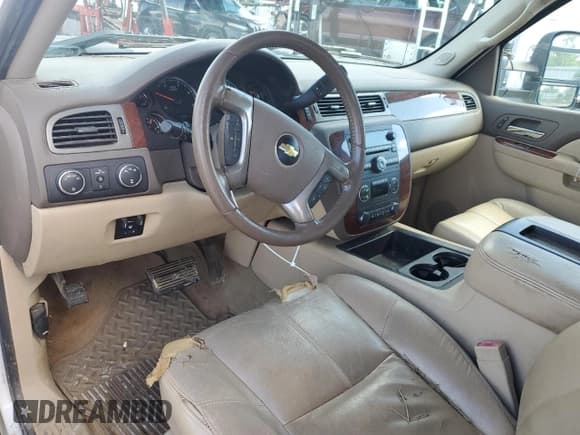 ✅ 2013 Chevrolet Silverado 2500HD LTZ • VIN: 1GC2KYC88DZ391046 • Лот: 72974404. Опубликован ранее на Copart с пробегом 317 597 миль. Бесплатный доступ к архиву аукционных продаж из США и подробный отчёт об истории автомобиля на DreamBid. Изображение 8.