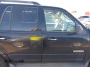 ✅ 2008 Ford Expedition SSV • VIN: 1FMFU15518LA78723 • Lot: 43556116. Wystawiony na IAAI z przebiegiem 87 776 mil. Bezpłatny archiwum sprzedaży aukcyjnych z USA i szczegółowy raport historii pojazdu na DreamBid. Zdjęcie 13.