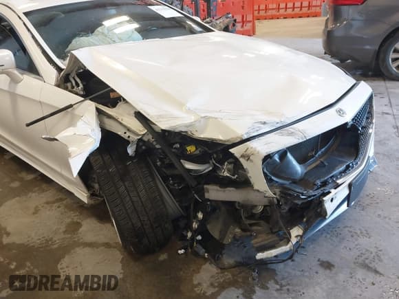 ✅ 2015 Mercedes-Benz CLS 400 • VIN: WDDLJ6FB3FA145340 • Лот: 41313268. Опубликован ранее на IAAI с пробегом 122 368 миль. Бесплатный доступ к архиву аукционных продаж из США и подробный отчёт об истории автомобиля на DreamBid. Изображение 6.