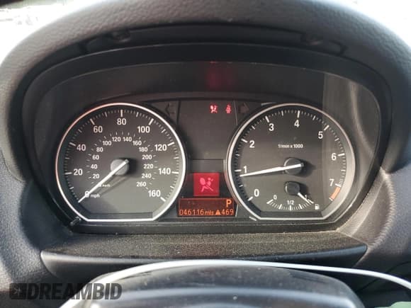 ✅ 2012 BMW 1 Series 128i • VIN: WBAUL7C50CVM81445 • Лот: 92620235. Опубликован ранее на Copart с пробегом 46 116 миль. Бесплатный доступ к архиву аукционных продаж из США и подробный отчёт об истории автомобиля на DreamBid. Изображение 9.