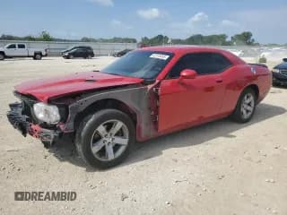 ✅ 2012 Dodge Challenger SXT Plus • VIN: 2C3CDYAG8CH246293 • Lot: 62316065. Wystawiony na Copart z przebiegiem 181 945 mil. Bezpłatny archiwum sprzedaży aukcyjnych z USA i szczegółowy raport historii pojazdu na DreamBid. Zdjęcie 1.