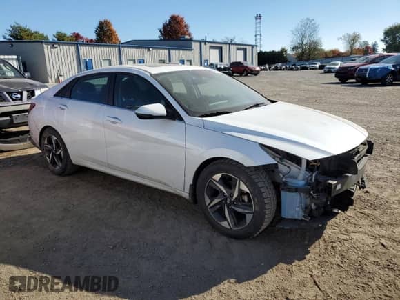 2022 Hyundai Elantra SEL z VIN 5NPLN4AG1NH075561, wystawiony jako Copart lot #89709365 z przebiegiem 62 186 mil mil oraz Szkoda całkowita • Salvage title. Historia ofert i sprzedaży dostępna na DreamBid. Obrazek 4.