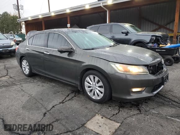 ✅ 2013 Honda Accord EX-L • VIN: 1HGCR2F84DA140209 • Lot: 82251385. Listed on Copart with 155,110 mi. Free auction sales archive from the USA and detailed vehicle history report at DreamBid. Image 4.