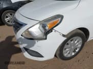 ✅ 2016 Nissan Versa S Plus • VIN: 3N1CN7AP1GL831719 • Lot: 43608430. Wystawiony na IAAI z przebiegiem 145 795 mil. Bezpłatny archiwum sprzedaży aukcyjnych z USA i szczegółowy raport historii pojazdu na DreamBid. Zdjęcie 6.