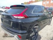 ✅ 2024 Mitsubishi Eclipse Cross SE • VIN: JA4ATWAA0RZ028714 • Lot: 43534939. Wystawiony na IAAI z przebiegiem 5 525 mil. Bezpłatny archiwum sprzedaży aukcyjnych z USA i szczegółowy raport historii pojazdu na DreamBid. Zdjęcie 4.