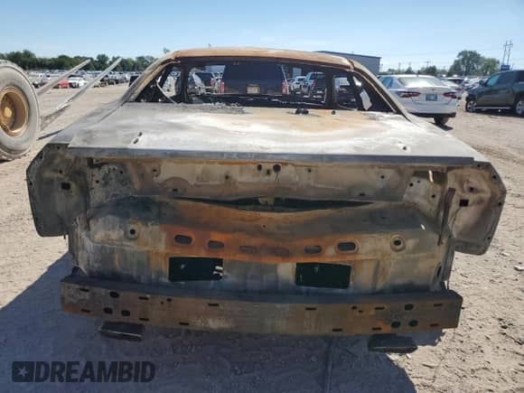 ✅ 2012 Dodge Challenger SXT • VIN: 2C3CDYAG2CH269195 • Lot: 69290284. Wystawiony na Copart z przebiegiem Nie podano. Bezpłatny archiwum sprzedaży aukcyjnych z USA i szczegółowy raport historii pojazdu na DreamBid. Zdjęcie 6.