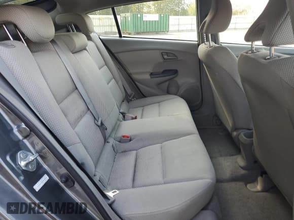 ✅ 2010 Honda Insight LX • VIN: JHMZE2H52AS036670 • Lot: 80099915. Wystawiony na Copart z przebiegiem 100 193 mil. Bezpłatny archiwum sprzedaży aukcyjnych z USA i szczegółowy raport historii pojazdu na DreamBid. Zdjęcie 11.