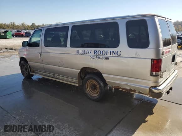 ✅ 1998 Ford Econoline Wagon XL • VIN: 1FBSS31L8WHA33551 • Lot: 90631325. Wystawiony na Copart z przebiegiem 135 767 mil. Bezpłatny archiwum sprzedaży aukcyjnych z USA i szczegółowy raport historii pojazdu na DreamBid. Zdjęcie 2.