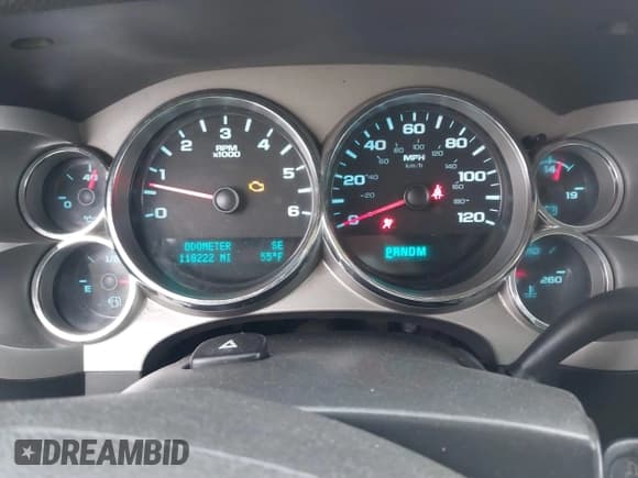 ✅ 2011 Chevrolet Silverado 1500 LT • VIN: 1GCRKSE39BZ366070 • Lot: 43446980. Wystawiony na IAAI z przebiegiem 118 222 mil. Bezpłatny archiwum sprzedaży aukcyjnych z USA i szczegółowy raport historii pojazdu na DreamBid. Zdjęcie 7.