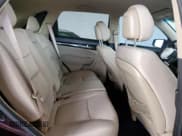 ✅ 2012 Kia Sorento LX • VIN: 5XYKT3A29CG190784 • Lot: 93637575. Wystawiony na Copart z przebiegiem 111 744 mil. Bezpłatny archiwum sprzedaży aukcyjnych z USA i szczegółowy raport historii pojazdu na DreamBid. Zdjęcie 11.