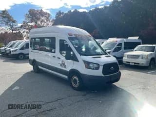 ✅ 2015 Ford Transit • VIN: 1FDZX2XM0FKB05749 • Lot: 90475815. Wystawiony na Copart z przebiegiem 151 308 mil. Bezpłatny archiwum sprzedaży aukcyjnych z USA i szczegółowy raport historii pojazdu na DreamBid. Zdjęcie 1.