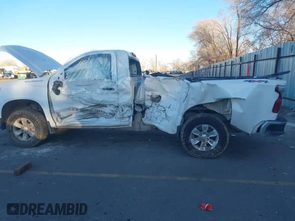 2020 Chevrolet Silverado 1500 Work Truck с VIN 3GCNYAEF7LG325438, выставлен на аукционе IAAI как лот 41326251 с пробегом 95 069 миль миль и . История ставок и продаж доступна на DreamBid. Изображение 13.