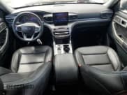 ✅ 2024 Ford Explorer XLT • VIN: 1FMSK7DH4RGA28864 • Лот: 81203965. Опубликован ранее на Copart с пробегом 47 458 миль. Бесплатный доступ к архиву аукционных продаж из США и подробный отчёт об истории автомобиля на DreamBid. Изображение 8.