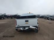 ✅ 2019 Chevrolet Silverado 2500HD Work Truck • VIN: 1GC1KREG5KF269412 • Лот: 43655197. Опубликован ранее на IAAI с пробегом 141 150 миль. Бесплатный доступ к архиву аукционных продаж из США и подробный отчёт об истории автомобиля на DreamBid. Изображение 16.