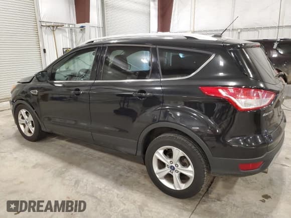 ✅ 2013 Ford Escape SE • VIN: 1FMCU0GX5DUA93807 • Lot: 91721735. Wystawiony na Copart z przebiegiem 68 430 mil. Bezpłatny archiwum sprzedaży aukcyjnych z USA i szczegółowy raport historii pojazdu na DreamBid. Zdjęcie 2.