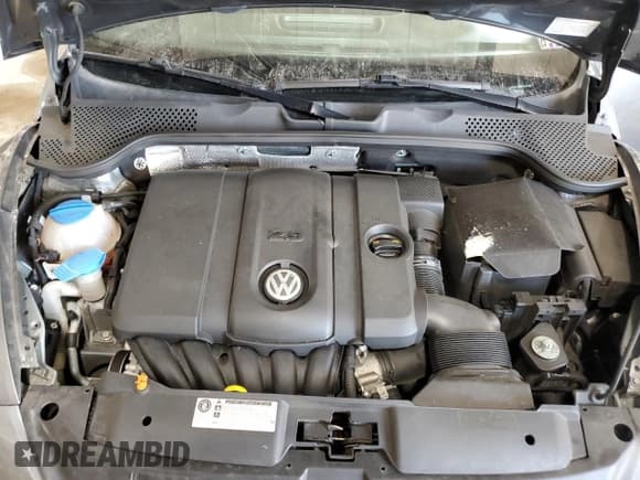 ✅ 2013 Volkswagen Beetle Fender Edition • VIN: 3VWJP7AT5DM679698 • Lot: 48974905. Listed on Copart with 89,437 mi. Free auction sales archive from the USA and detailed vehicle history report at DreamBid. Image 11.