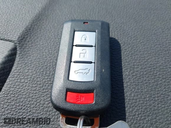 ✅ 2024 Mitsubishi Eclipse Cross SE • VIN: JA4ATWAA9RZ043647 • Lot: 42795659. Listed on IAAI with 19,591 mi. Free auction sales archive from the USA and detailed vehicle history report at DreamBid. Image 11.