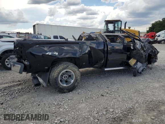 ✅ 2008 GMC Sierra 3500HD DRW SLE2 • VIN: 1GTJK33628F200841 • Лот: 68907185. Опубликован ранее на Copart с пробегом Не указан. Бесплатный доступ к архиву аукционных продаж из США и подробный отчёт об истории автомобиля на DreamBid. Изображение 3.