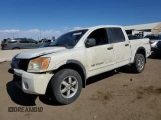 ✅ 2012 Nissan Titan Pro-4X • VIN: 1N6BA0EC6CN311980 • Лот: 47550665. Опубликован ранее на Copart с пробегом 197 661 миль. Бесплатный доступ к архиву аукционных продаж из США и подробный отчёт об истории автомобиля на DreamBid. Изображение 1.