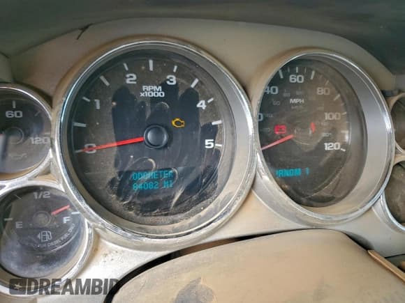 ✅ 2007 Chevrolet Silverado 2500HD 1LT • VIN: 1GCHK24617E564552 • Lot: 94405315. Wystawiony na Copart z przebiegiem 84 082 mil. Bezpłatny archiwum sprzedaży aukcyjnych z USA i szczegółowy raport historii pojazdu na DreamBid. Zdjęcie 9.