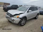 ✅ 2007 Toyota RAV4 Limited • VIN: JTMZK31V275015674 • Lot: 85912995. Wystawiony na Copart z przebiegiem Nie podano. Bezpłatny archiwum sprzedaży aukcyjnych z USA i szczegółowy raport historii pojazdu na DreamBid. Zdjęcie 1.