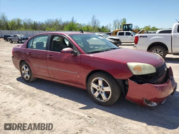 2006 Chevrolet Malibu LTZ z VIN 1G1ZU53846F156986, wystawiony jako Copart lot #59803845 z przebiegiem Nie podano mil oraz Szkoda całkowita • Salvage title. Historia ofert i sprzedaży dostępna na DreamBid. Obrazek 4.