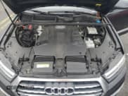 ✅ 2017 Audi Q7 Premium Plus • VIN: WA1LHAF72HD053345 • Lot: 90648845. Wystawiony na Copart z przebiegiem 83 978 mil. Bezpłatny archiwum sprzedaży aukcyjnych z USA i szczegółowy raport historii pojazdu na DreamBid. Zdjęcie 12.