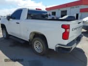 ✅ 2019 Chevrolet Silverado 1500 Work Truck • VIN: 3GCNWAEHXKG268576 • Lot: 41688465. Wystawiony na IAAI z przebiegiem 97 187 mil. Bezpłatny archiwum sprzedaży aukcyjnych z USA i szczegółowy raport historii pojazdu na DreamBid. Zdjęcie 3.