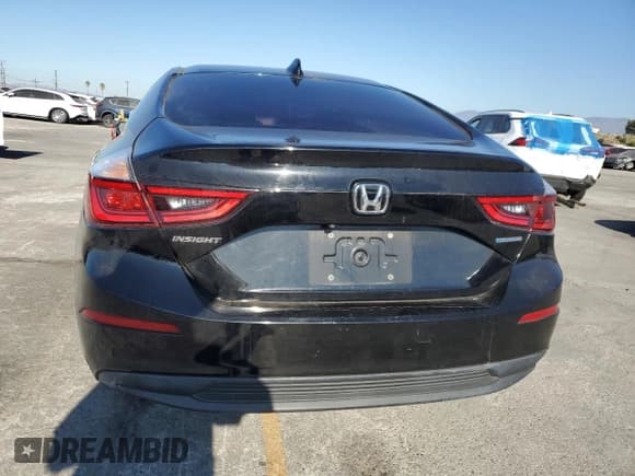✅ 2020 Honda Insight EX • VIN: 19XZE4F59LE000979 • Лот: 91145665. Опубликован ранее на Copart с пробегом 139 627 миль. Бесплатный доступ к архиву аукционных продаж из США и подробный отчёт об истории автомобиля на DreamBid. Изображение 6.