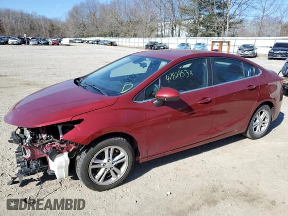✅ 2018 Chevrolet Cruze LT • VIN: 1G1BE5SM7J7139714 • Лот: 47842953. Опубликован ранее на Copart с пробегом 65 725 миль. Бесплатный доступ к архиву аукционных продаж из США и подробный отчёт об истории автомобиля на DreamBid. Изображение 1.