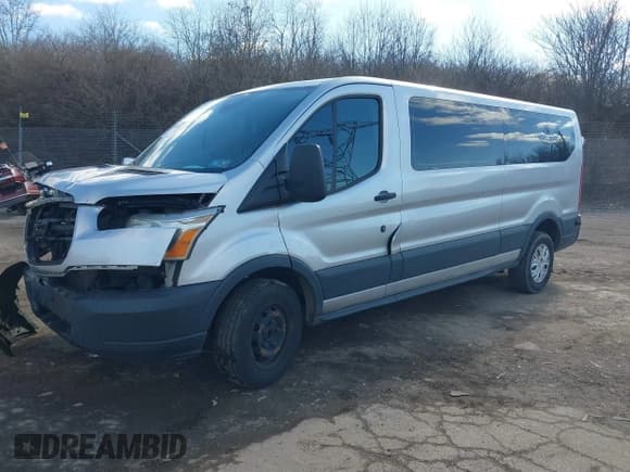 ✅ 2015 Ford Transit XL • VIN: 1FBZX2YM5FKA53431 • Lot: 41642635. Wystawiony na IAAI z przebiegiem Nie podano. Bezpłatny archiwum sprzedaży aukcyjnych z USA i szczegółowy raport historii pojazdu na DreamBid. Zdjęcie 2.