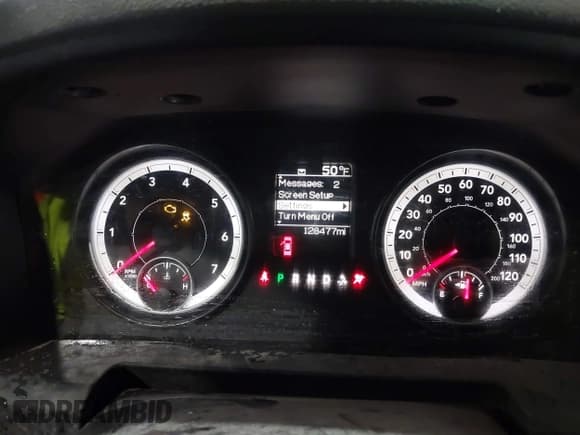 ✅ 2014 Ram 2500 • VIN: 3C7WR5AJ3EG225104 • Lot: 41397520. Wystawiony na IAAI z przebiegiem 128 477 mil. Bezpłatny archiwum sprzedaży aukcyjnych z USA i szczegółowy raport historii pojazdu na DreamBid. Zdjęcie 7.