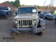 ✅ 2017 Jeep Wrangler Unlimited Sport • VIN: 1C4BJWDGXHL745803 • Лот: 43536924. Опубликован ранее на IAAI с пробегом 326 833 миль. Бесплатный доступ к архиву аукционных продаж из США и подробный отчёт об истории автомобиля на DreamBid. Изображение 12.