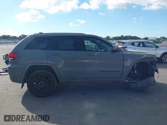 ✅ 2020 Jeep Grand Cherokee Altitude • VIN: 1C4RJEAG5LC245974 • Lot: 43483499. Wystawiony na IAAI z przebiegiem 116 049 mil. Bezpłatny archiwum sprzedaży aukcyjnych z USA i szczegółowy raport historii pojazdu na DreamBid. Zdjęcie 14.