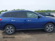 ✅ 2019 Nissan Pathfinder SV • VIN: 5N1DR2MM7KC617117 • Lot: 42342685. Listed on IAAI with 98,013 mi. Free auction sales archive from the USA and detailed vehicle history report at DreamBid. Image 13.