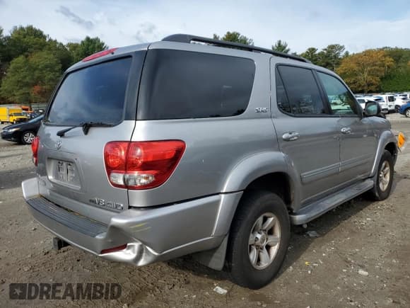 ✅ 2006 Toyota Sequoia SR5 • VIN: 5TDBT44A36S275748 • Лот: 85670935. Опубликован ранее на Copart с пробегом 143 228 миль. Бесплатный доступ к архиву аукционных продаж из США и подробный отчёт об истории автомобиля на DreamBid. Изображение 3.