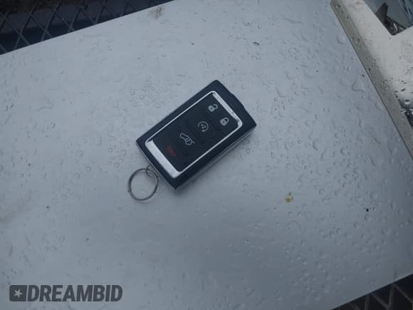 ✅ 2024 Jeep Grand Cherokee Altitude • VIN: 1C4RJKAG8R8528766 • Lot: 42515472. Listed on IAAI with 8,967 mi. Free auction sales archive from the USA and detailed vehicle history report at DreamBid. Image 11.