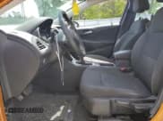 ✅ 2017 Chevrolet Cruze LT • VIN: 3G1BE6SM9HS541879 • Lot: 47472933. Listed on Copart with 100,303 mi. Free auction sales archive from the USA and detailed vehicle history report at DreamBid. Image 7.