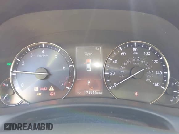 ✅ 2017 Lexus GS 350 • VIN: JTHCZ1BL0HA007146 • Lot: 41747766. Wystawiony na IAAI z przebiegiem 175 965 mil. Bezpłatny archiwum sprzedaży aukcyjnych z USA i szczegółowy raport historii pojazdu na DreamBid. Zdjęcie 7.