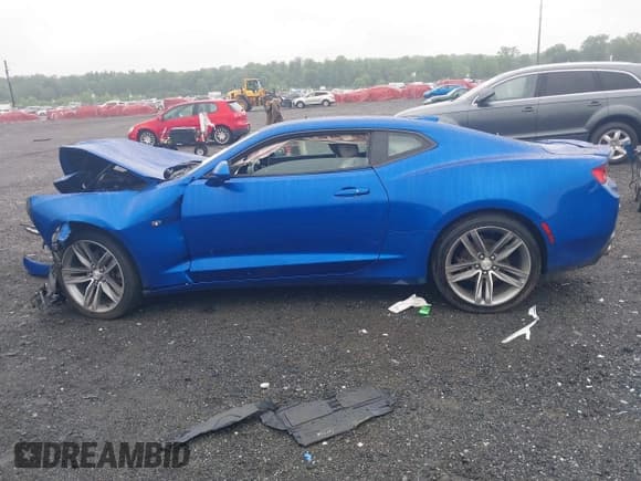 ✅ 2016 Chevrolet Camaro 2LT • VIN: 1G1FD1RS9G0148191 • Lot: 42498403. Listed on IAAI with 78,919 mi. Free auction sales archive from the USA and detailed vehicle history report at DreamBid. Image 15.