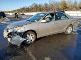 ✅ 2005 Toyota Camry STD • VIN: 4T1BE32KX5U503153 • Lot: 71064295. Wystawiony na Copart z przebiegiem 115 610 mil. Bezpłatny archiwum sprzedaży aukcyjnych z USA i szczegółowy raport historii pojazdu na DreamBid. Zdjęcie 1.