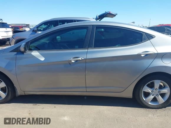 ✅ 2013 Hyundai Elantra GLS • VIN: KMHDH4AE7DU941791 • Lot: 43486485. Listed on IAAI with 154,936 mi. Free auction sales archive from the USA and detailed vehicle history report at DreamBid. Image 14.