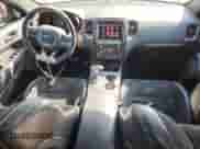 2018 Dodge Durango SRT z VIN 1C4SDJGJ0JC386601, wystawiony jako Copart lot #69832315 z przebiegiem 148 804 mil mil oraz Czysty tytuł • Clean title. Historia ofert i sprzedaży dostępna na DreamBid. Obrazek 8.