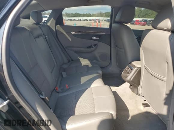 ✅ 2017 Chevrolet Impala LT • VIN: 1G1105S38HU189969 • Лот: 72410664. Опубликован ранее на Copart с пробегом 151 779 миль. Бесплатный доступ к архиву аукционных продаж из США и подробный отчёт об истории автомобиля на DreamBid. Изображение 10.