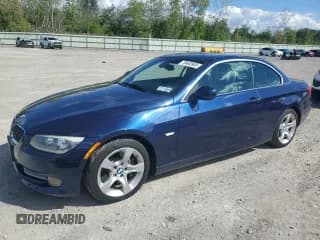 ✅ 2013 BMW 3 Series 335i • VIN: WBADX7C53DE746073 • Lot: 70463905. Wystawiony na Copart z przebiegiem 127 482 mil. Bezpłatny archiwum sprzedaży aukcyjnych z USA i szczegółowy raport historii pojazdu na DreamBid. Zdjęcie 1.