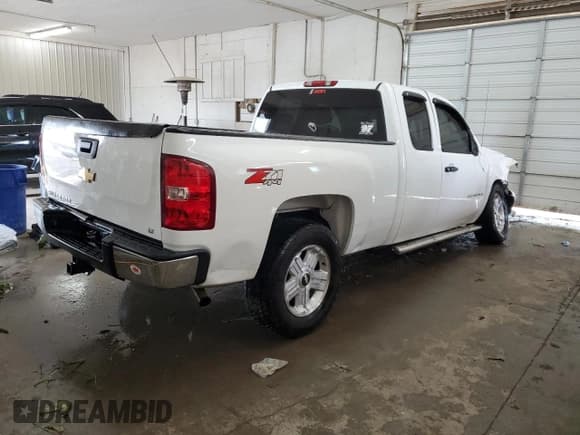 ✅ 2007 Chevrolet Silverado 1500 LTZ • VIN: 2GCEK19J471652622 • Lot: 73006544. Listed on Copart with 215,230 mi. Free auction sales archive from the USA and detailed vehicle history report at DreamBid. Image 3.