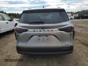 ✅ 2023 Toyota Sienna LE • VIN: 5TDKRKEC7PS172398 • Лот: 86703315. Опубликован ранее на Copart с пробегом 33 235 миль. Бесплатный доступ к архиву аукционных продаж из США и подробный отчёт об истории автомобиля на DreamBid. Изображение 6.
